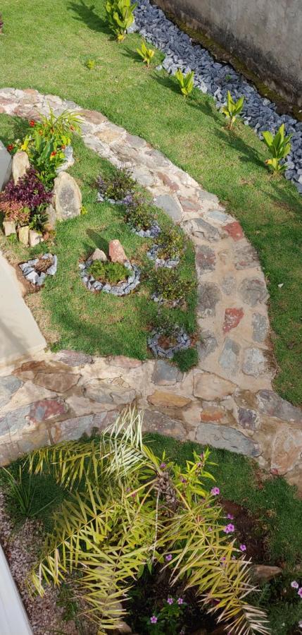 Casal Ostara Begonia Hotel Alto Paraíso de Goiás Eksteriør billede